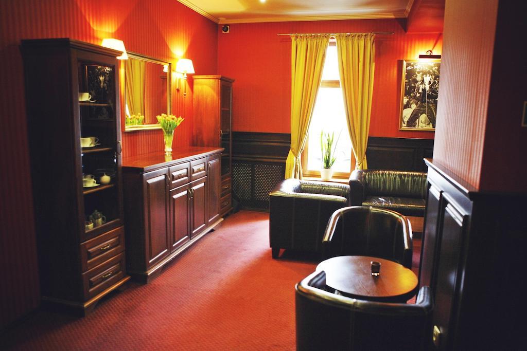 Hotel Zorza Namysłów Εξωτερικό φωτογραφία