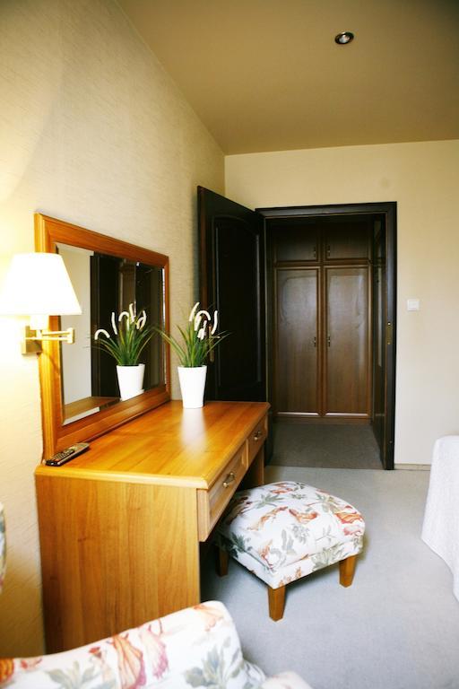 Hotel Zorza Namysłów Δωμάτιο φωτογραφία